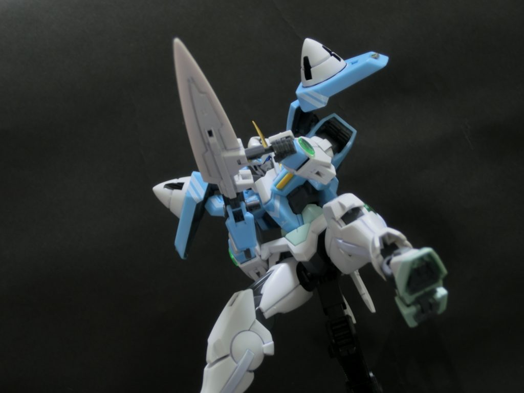 武装はGNソードⅡロングに変更。