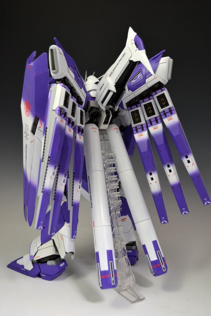 ■塗装（C=クレオス、G=ガイアカラー）

白：ピュアホワイト(G)
白2：グランプリホワイト（C）
白3：ホワイト(C)＋明灰色(C)
紫：パープル(C)＋クールホワイト(C)
紫2：クールホワイト(C)＋パープル（C、少量）
黄：黄橙色(C)
グレー：メカサフライト(G)
関節などフレーム：ガンメタル(G)
センサーなど：GXメタルグリーン(C)

墨入れ：タミヤエナメルブラック