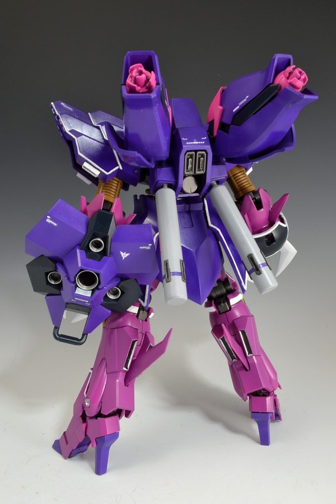 HGUCローゼン・ズール–3枚目/制作者:アイン