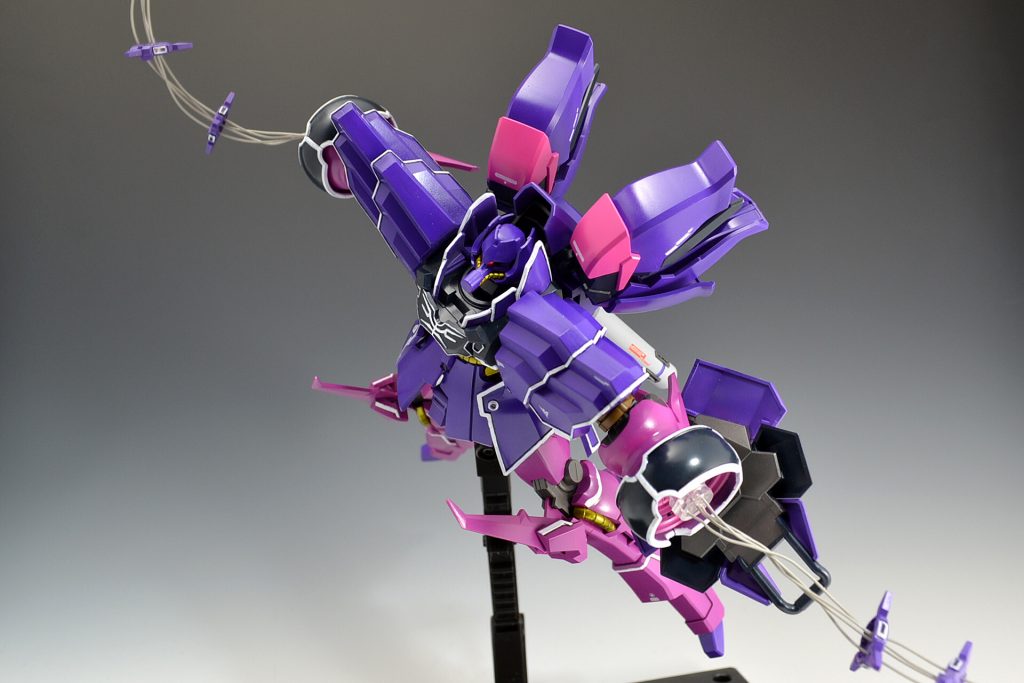 HGUCローゼン・ズール–3枚目/制作者:アイン