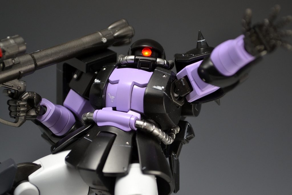 HGUC 黒い三連星ザクⅡ–9枚目/制作者:アイン