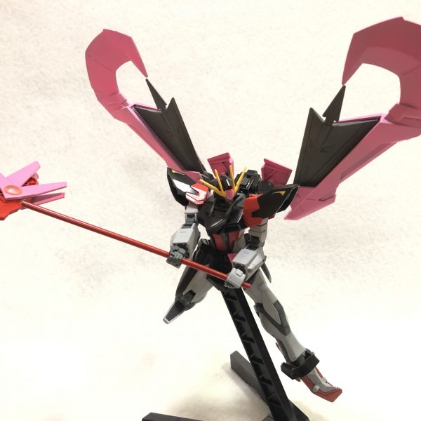 ガンダムビルドラヴストライク