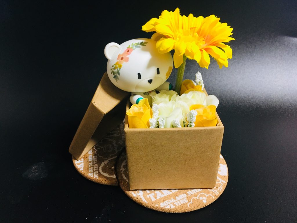 初心者でも贈り物としてのガンプラなんて作れないかなと考えて作りました。