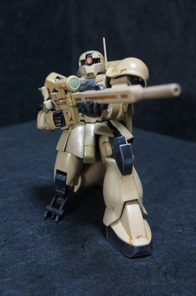 右ひざのギミックを使うとはいえ立膝ポーズがとれるのはすばらしい！