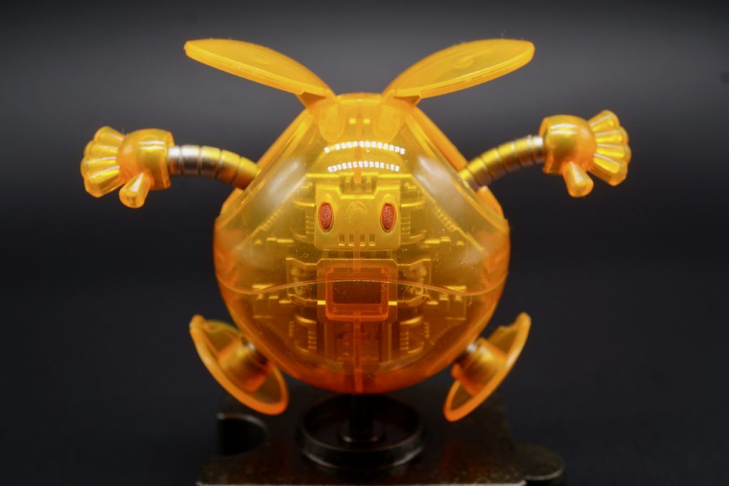 パーツも少なく子供でも簡単に組む事が出来ると思うハロプラ。値段もお手頃なので、ツイッターで見かけたハロプラを使っての色見本とかいいなと思ったり。
あ、今回投稿するにあたってハロのスペルを改めて見てビックリ!ハロって英語のハロー由来で「Halo」かと思ったら「Haro」。このスペルにはどういう意味が込められているのだろうとかアムロに聞いてみたくなった。