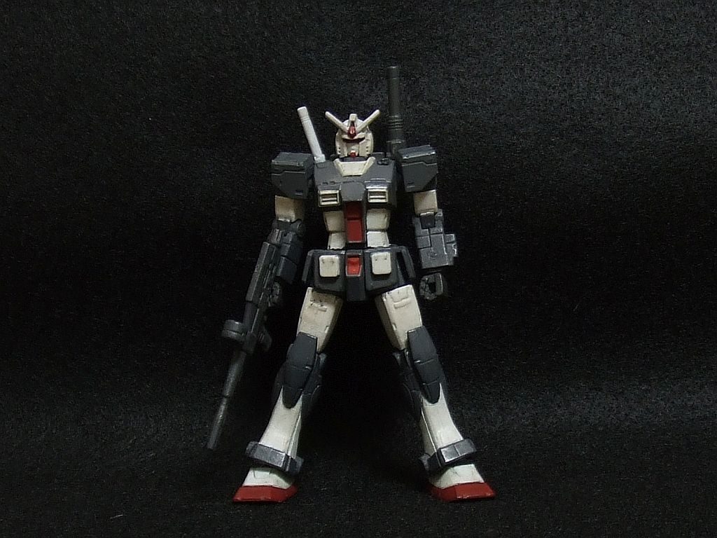 RX-78-02 ガンダム ショルダーキャノン装備–2枚目/制作者：PBJ