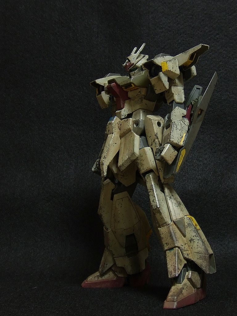 HGBFライトニングガンダム–4枚目/制作者：PBJ