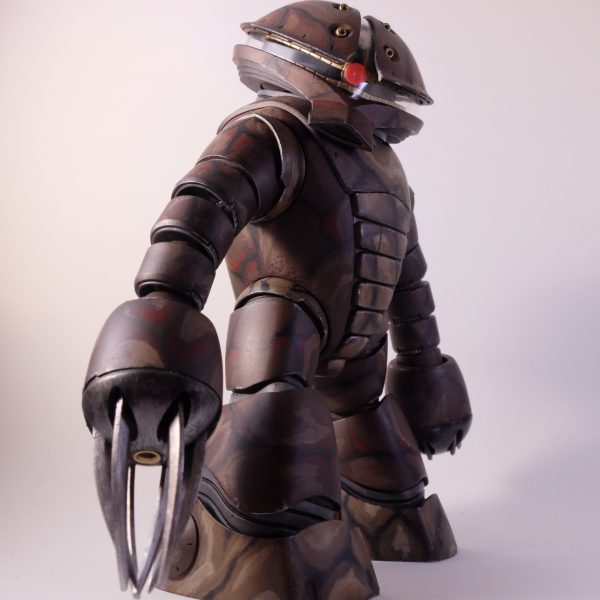 筆塗り迷彩アッガイ