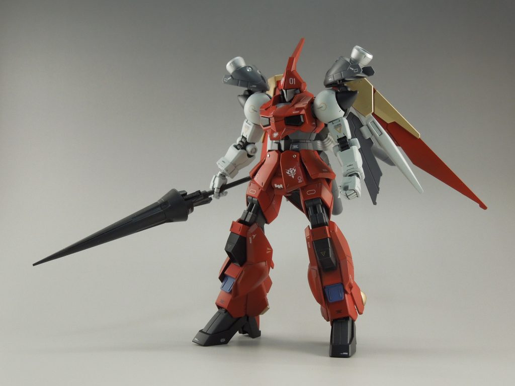 最初下半身はギャンのスロットのままでしたがバーザムの下半身を合わせると意外と合ったように思います。