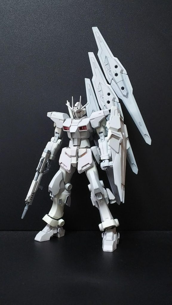 ニューガンダムFAKE–4枚目/制作者：MSR