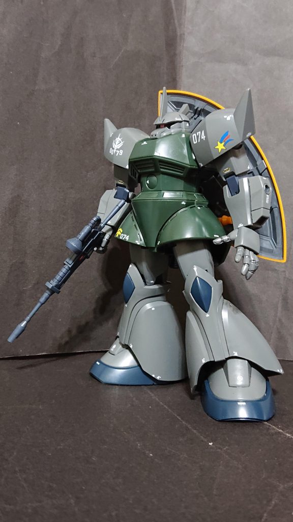 まずは量産型ゲルググから
少し数字が多すぎてごちゃごちゃしてますね(笑)