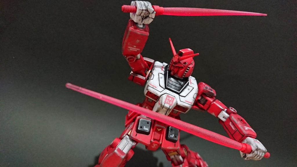 ユニクロ「UT」限定オリジナル「HG ガンダム」–3枚目/制作者:Loop