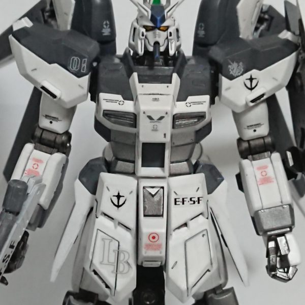 ハイニューガンダム HGUC