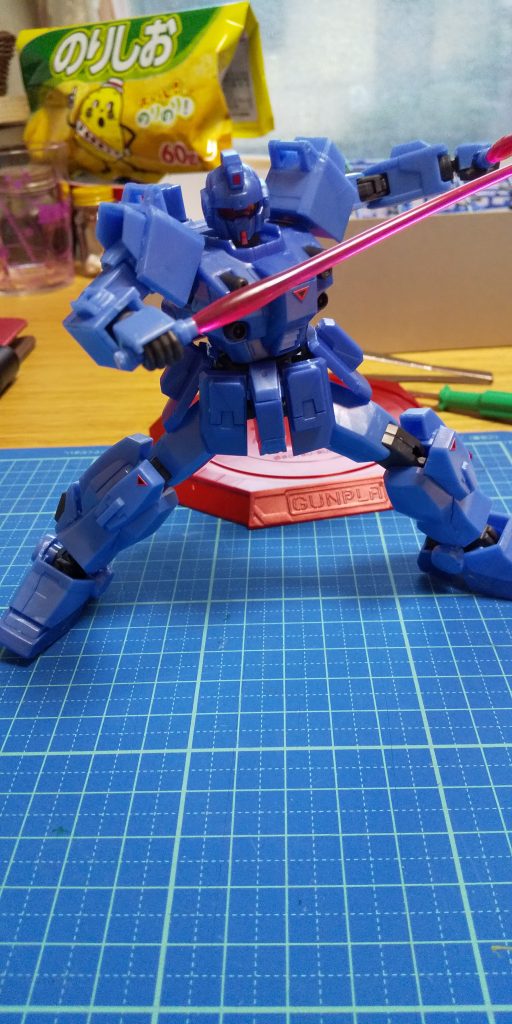 ビームサーベルでのポーズ