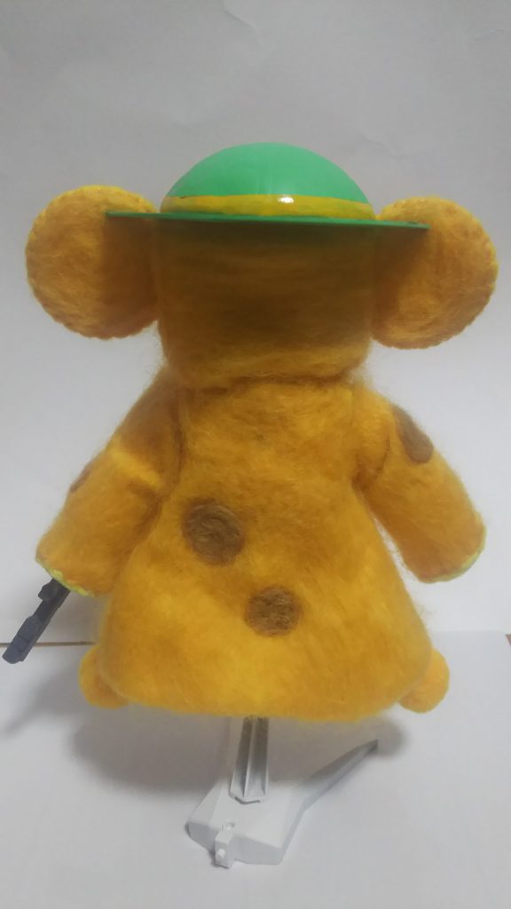 …つまり、着ぐるみ。しかし着ぐるみと侮ることなかれ。
スーパー〇ボット大戦にも参戦したことのある着ぐるみです！
着脱可能なので、頭部を戻せばベアッガイプリティになります。