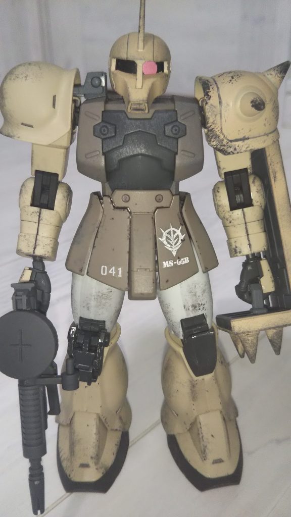 右と左で色味が異なるのは……Mr.カラーのタンを使用したからです。というかこれくらいしか似た色が無かったのです…