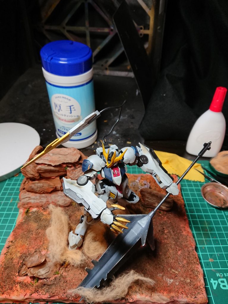 初めてのジオラマです。火星に見えるかな？