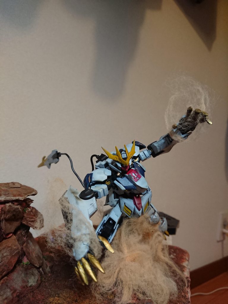 ポーズ固定ではないので、ブンドド可