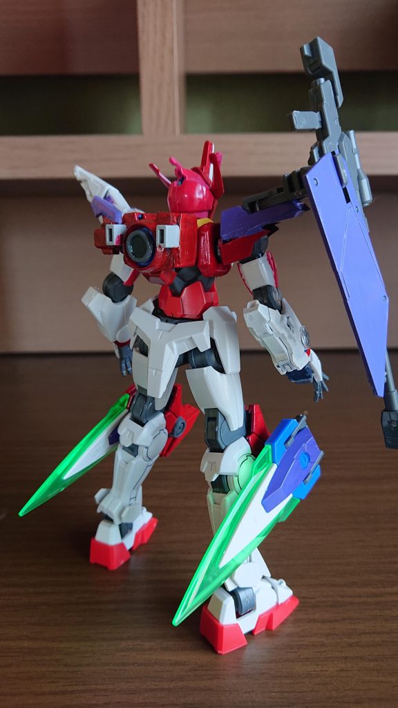 バックパックはファトゥム01です。外すとこんな感じです。