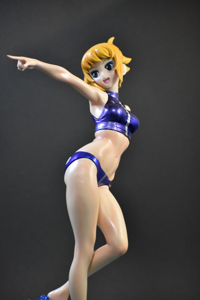 ローアングル・フロント