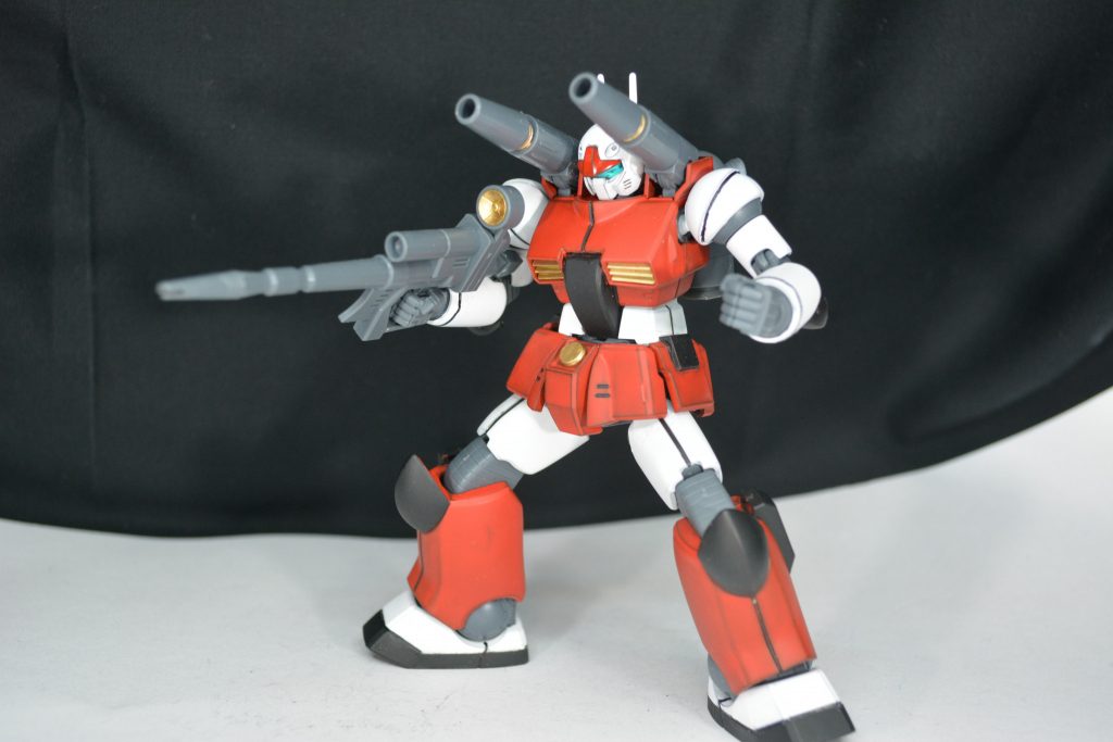 ## ポーズ1
全弾発射!!