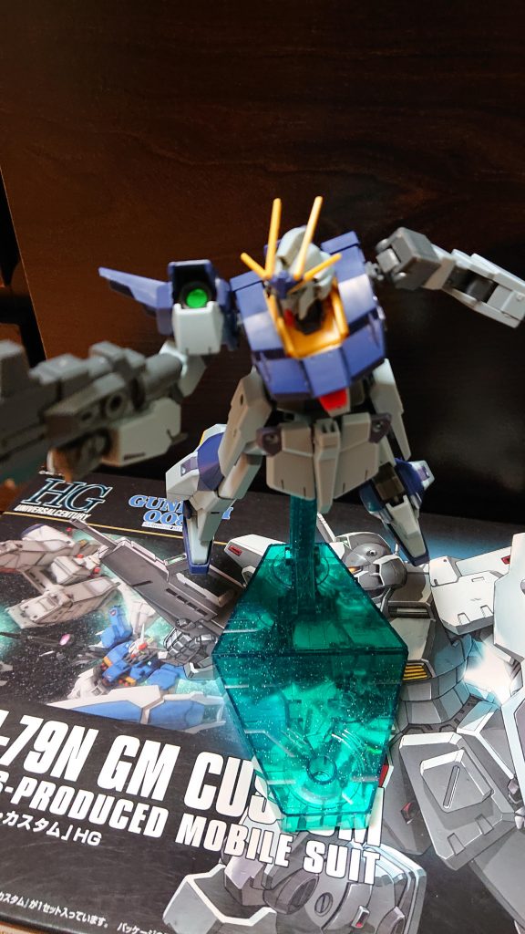 ↑緊急発進したアスハ機
アスハ「これ以上はさせない!!」
残党隊長「!?しまった!?」