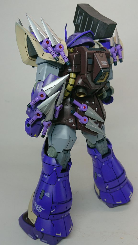 ヒートダートはエッジを出す為にバンダイエッジを鉄ヤスリとペーパーで整形してます。