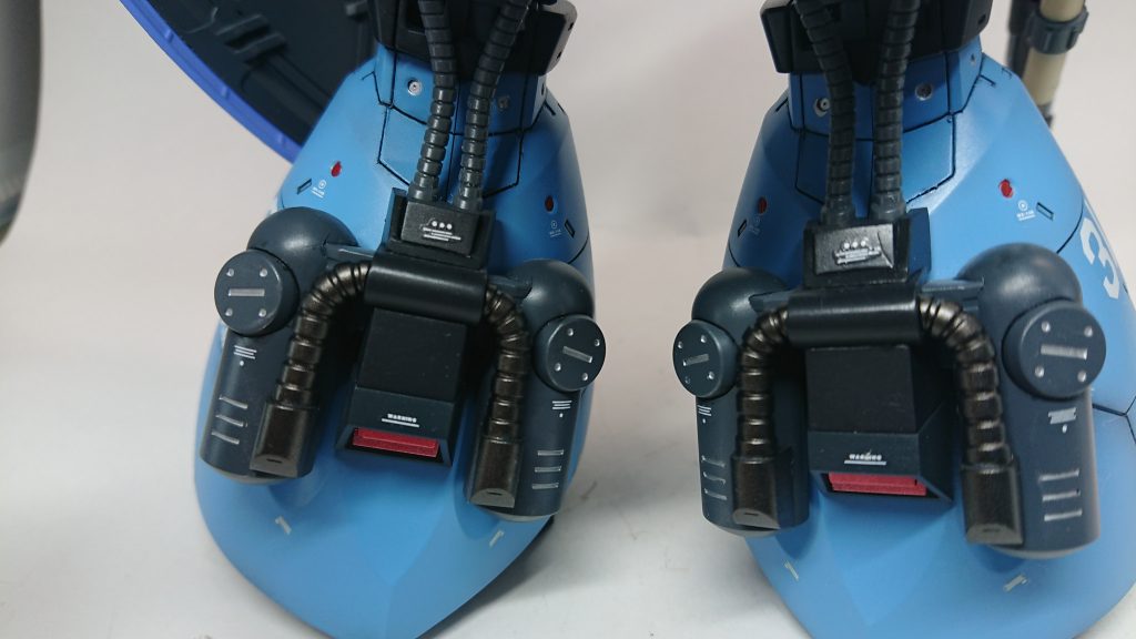 脚のタンク?はＭＧのパーツ分割を利用してグレー3色で塗り分けてます。