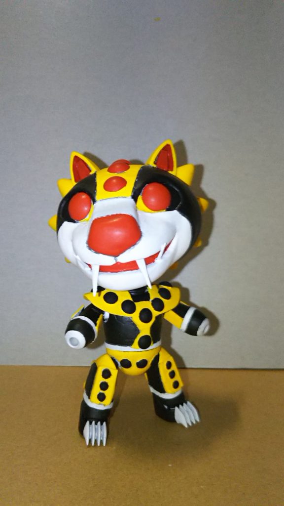 正面になります。
頭部のマズルはエポパテで作成。
斑点や他の部位はMSGやプラ板、
ジャンクパーツ等を使用しています。