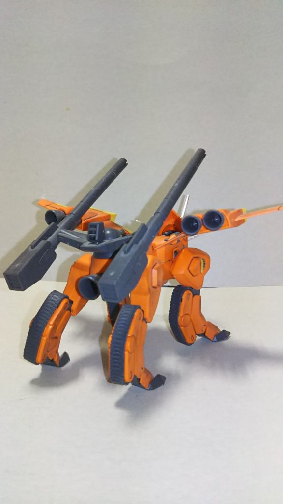 背面でございます。