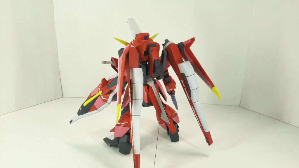 セイバーガンダム–3枚目/制作者：やすしおすし