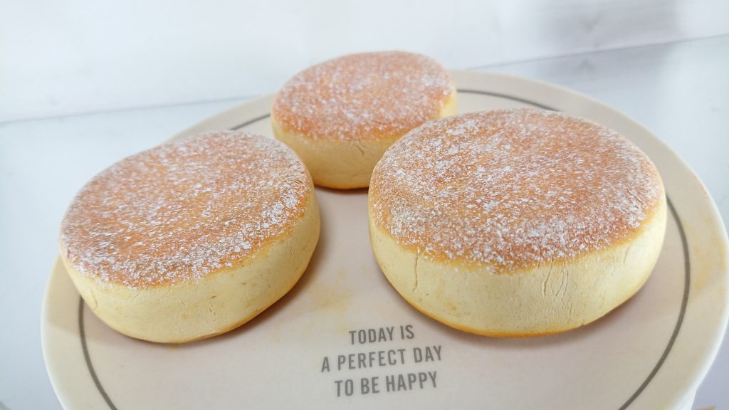 こちらの
『パンケーキ』はタミヤの粘土を使ってます♪