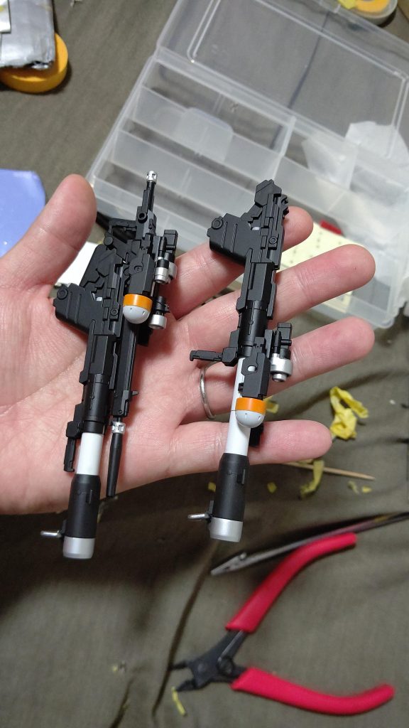 楽しくなってきてしまって拡張キットも購入！モナカしようでしたが中の部品をさきに塗装し組み上げ後全部マスキングで仕上げたのでゲート処理もばっちりです(笑)ここまできたら妥協したくなかったので手間ですが確実な方法でやりました！