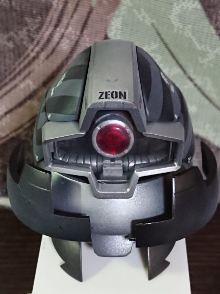 [ダズル迷彩風]ドムヘッド–5枚目/制作者：ＨＨ