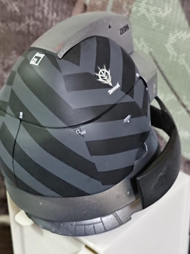 [ダズル迷彩風]ドムヘッド–2枚目/制作者：ＨＨ