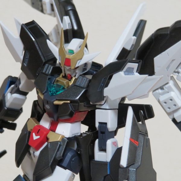 フライハイトガンダム