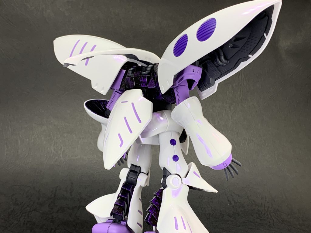 背面。パール塗装が効いてる感じ。