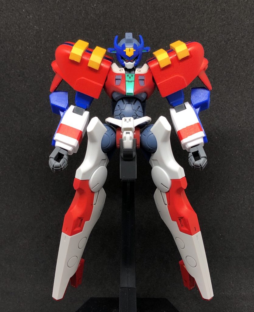 使用キット内訳
HG マックナイフ 定価1400円
1/144 ガンダムマックスター 定価500円
計1900
今回2000円の枠内でもミキシング機体を作りたいと思い、安い旧キットと最近のキットで一体作ろうと思い条件にあうキットを探しました。
そんな中たまたま自宅にあったマックナイフとガンダムマックスターでダジャレ見たいな機体を思いついてしまったので勢いで制作を始めました。