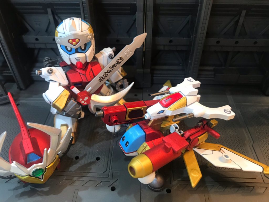 軽装タイプの頭部も元キットに近づくようにしてます。また、光亜兵衛の強化形態である、光亜爆機動(コアブースター)も再現できます。