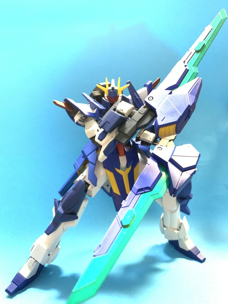 2振り用意。ドッズ基部に繋げております。この時つけていた赤いバイザーはマスク割れ(物理)しました…もう悪堕ちしない。