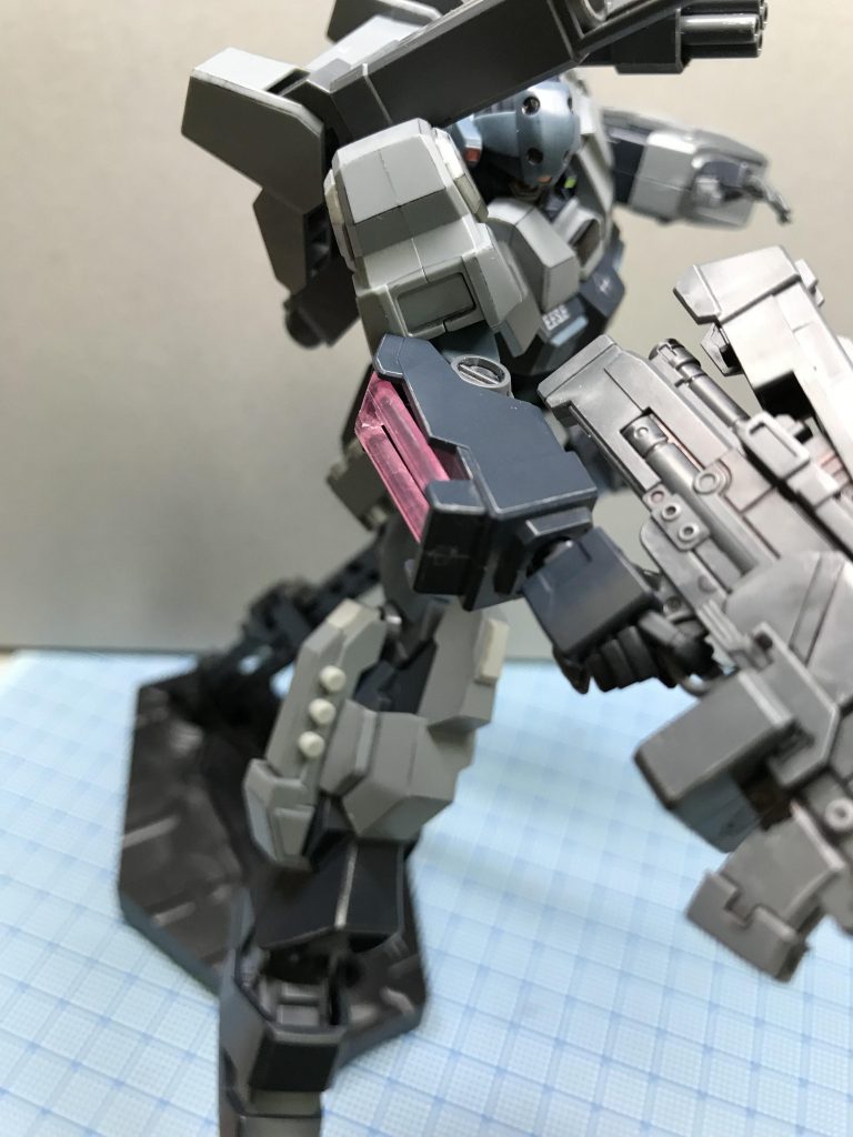 予備マガジンを紛失したので、余りランナーで何となく誤魔化しています(涙)