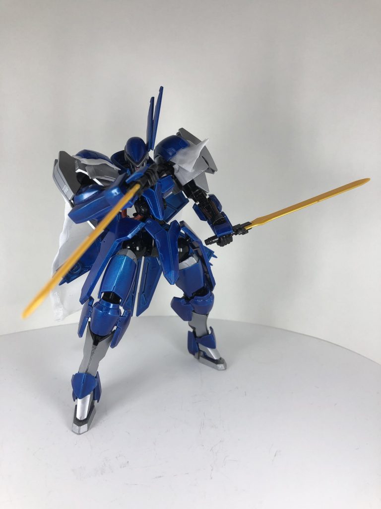 ヴァルキュリアブレードは腰後ろに再配置