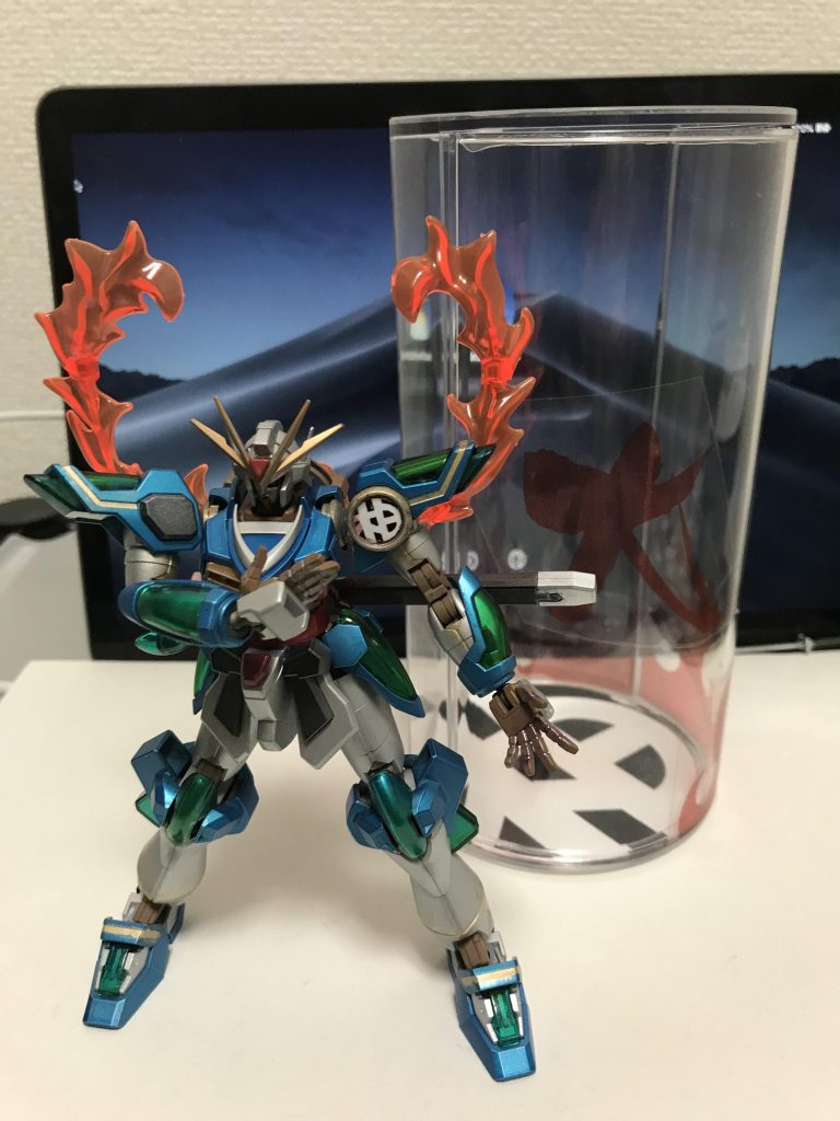 「柏」のエンブレムが肩だけなのはもったいないので、ステージに見立てて配置です