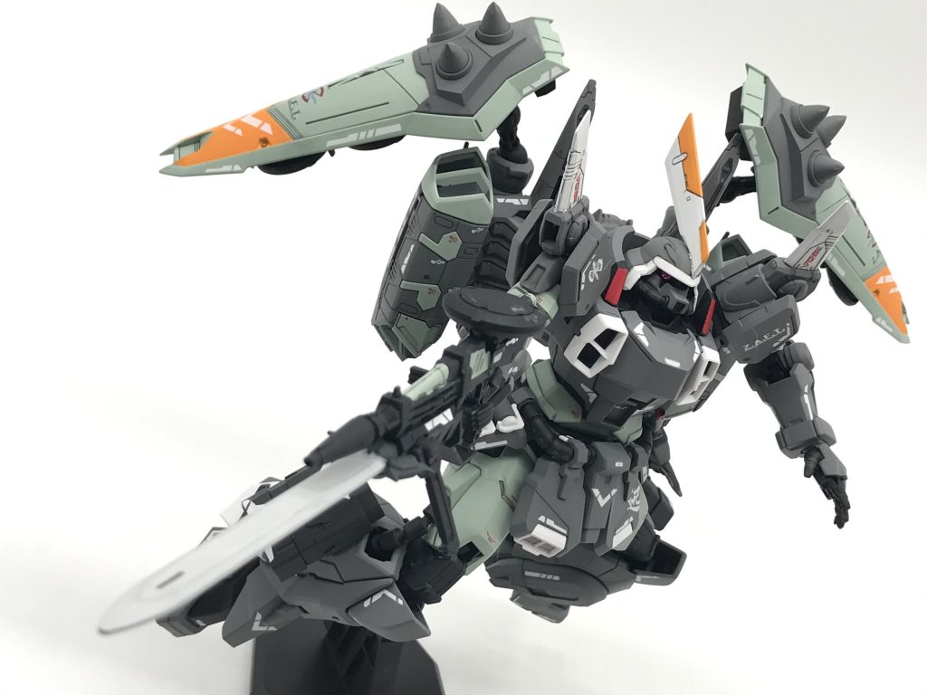 ジンハイマニューバのボックスアート風ポーズ