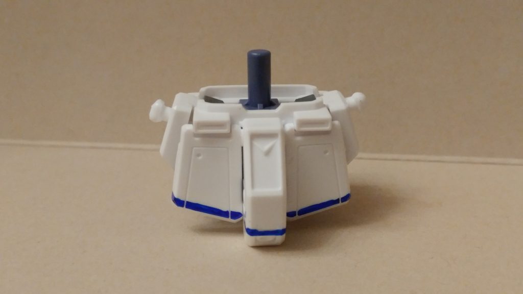 スカート横部分に瞬間接着剤でくっ付け
丸い所を青で塗装しました!