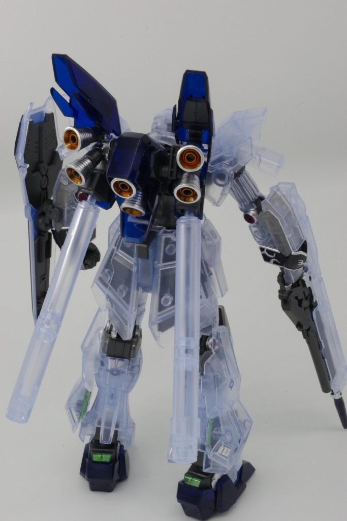 タコ足のような背中がたまりません。部分塗装を少々お好きなように。