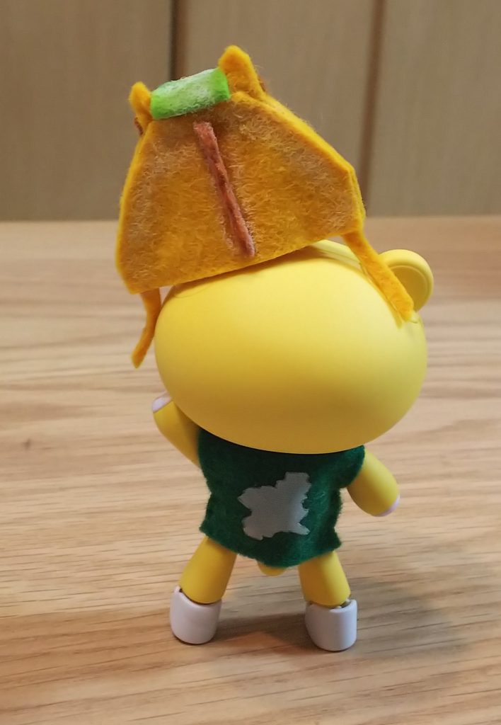 ぐんまちゃんキャップとジャケットの後ろ。
見えないからって手を抜いたりなんてしてないんだから!!