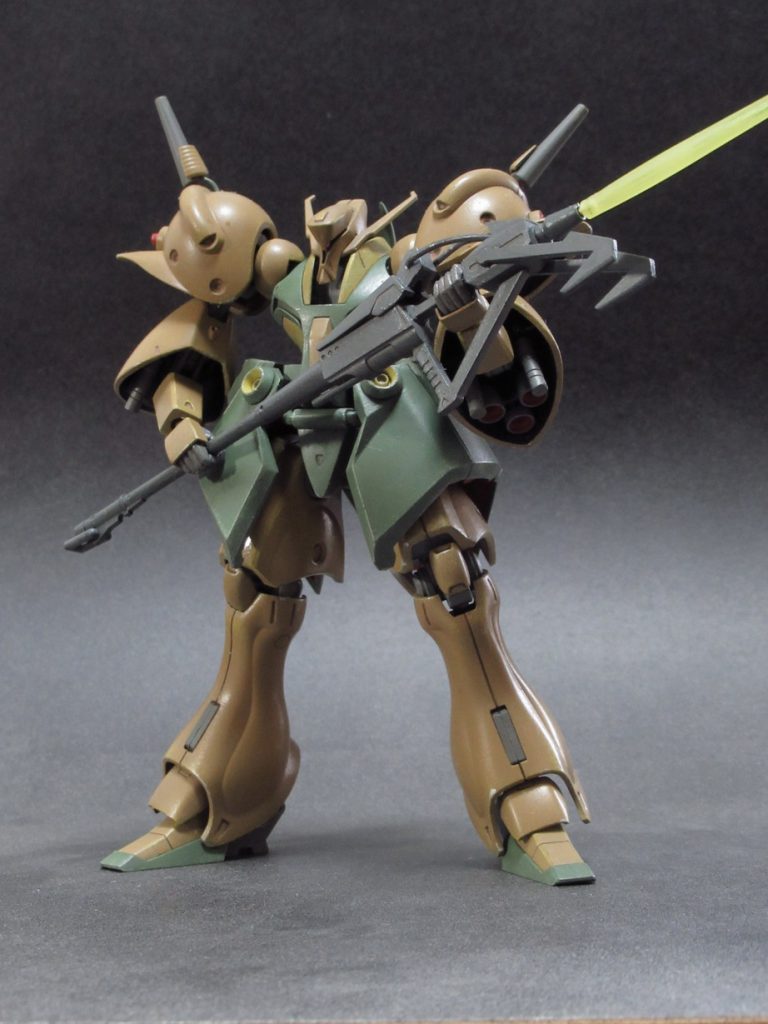 後日つや消しトップコートしました。