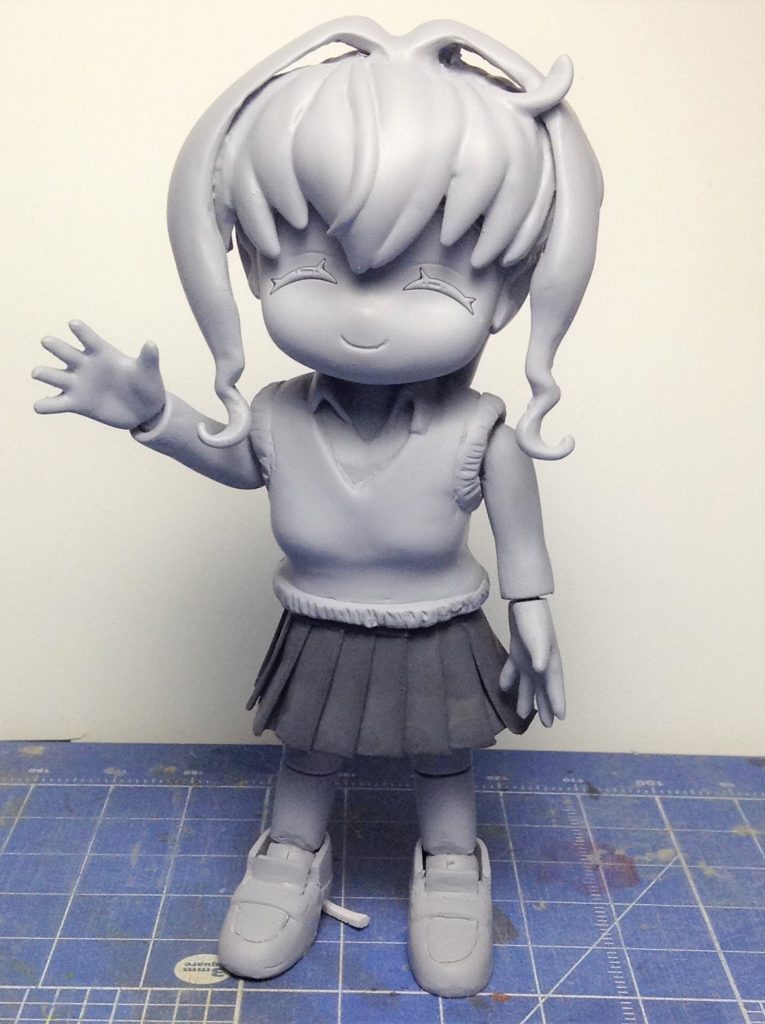 下地の状態です。このあたりで胸のリボンを、妖怪パーツ隠しに隠されたので、赤いリボンをパテで自作しました。
おかげでパーツのモノよりいい感じのリボンになりました。
サンキュー 妖怪パーツ隠し