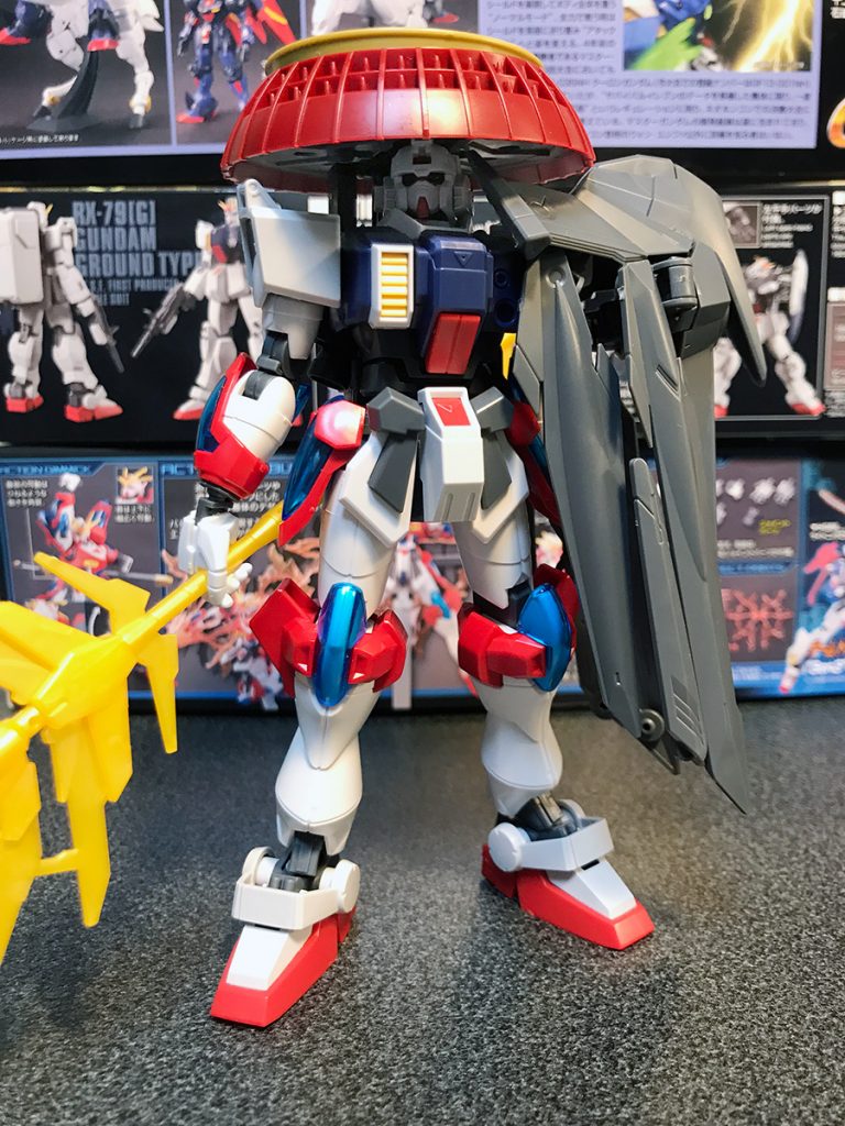 制作工程。カミキバーニングの腰は陸戦と比べると細いので、ちょっと調整。全体としてはほぼほぼ無改造です